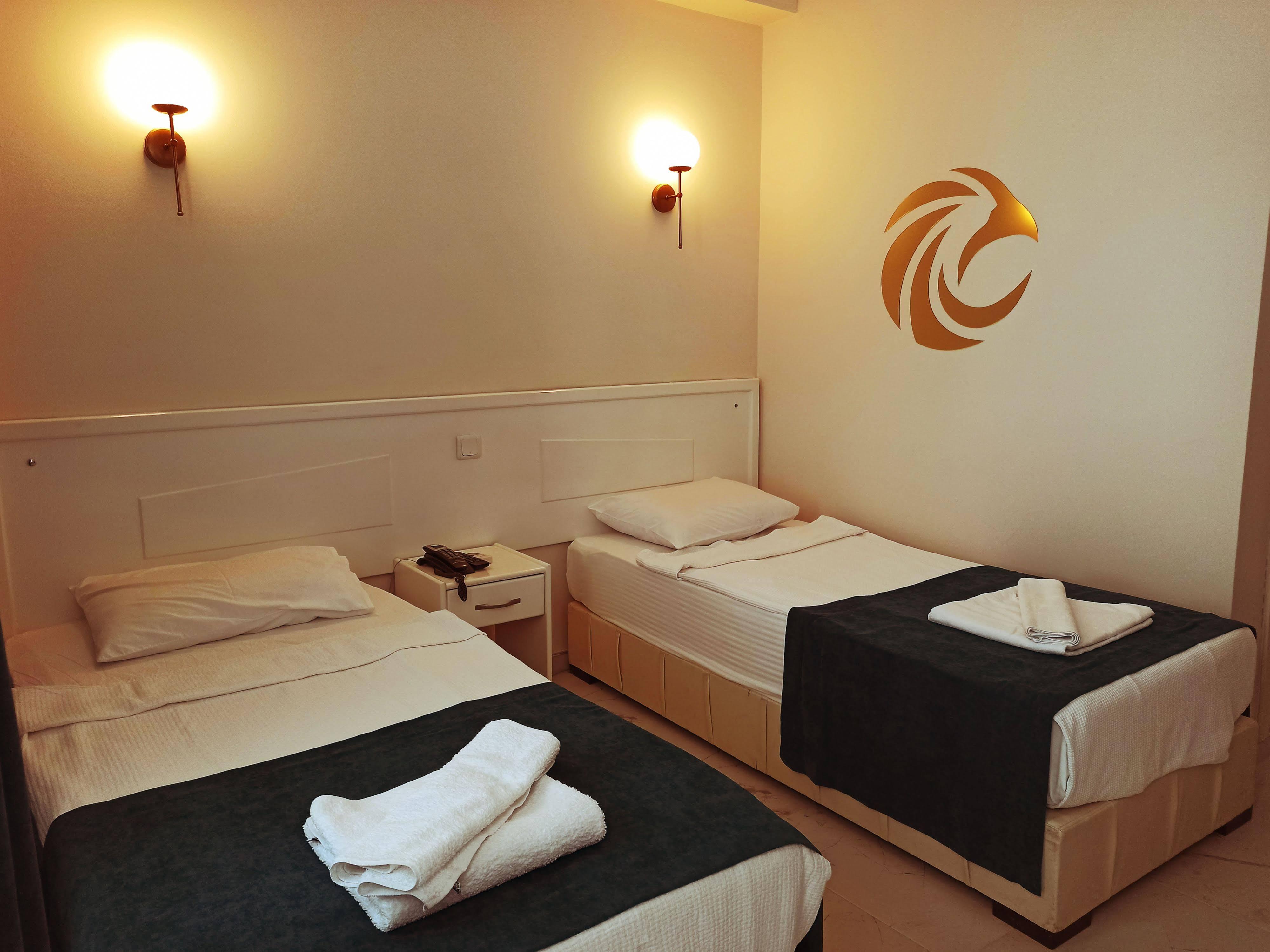 Aquila Beach Hotel フェティエ エクステリア 写真