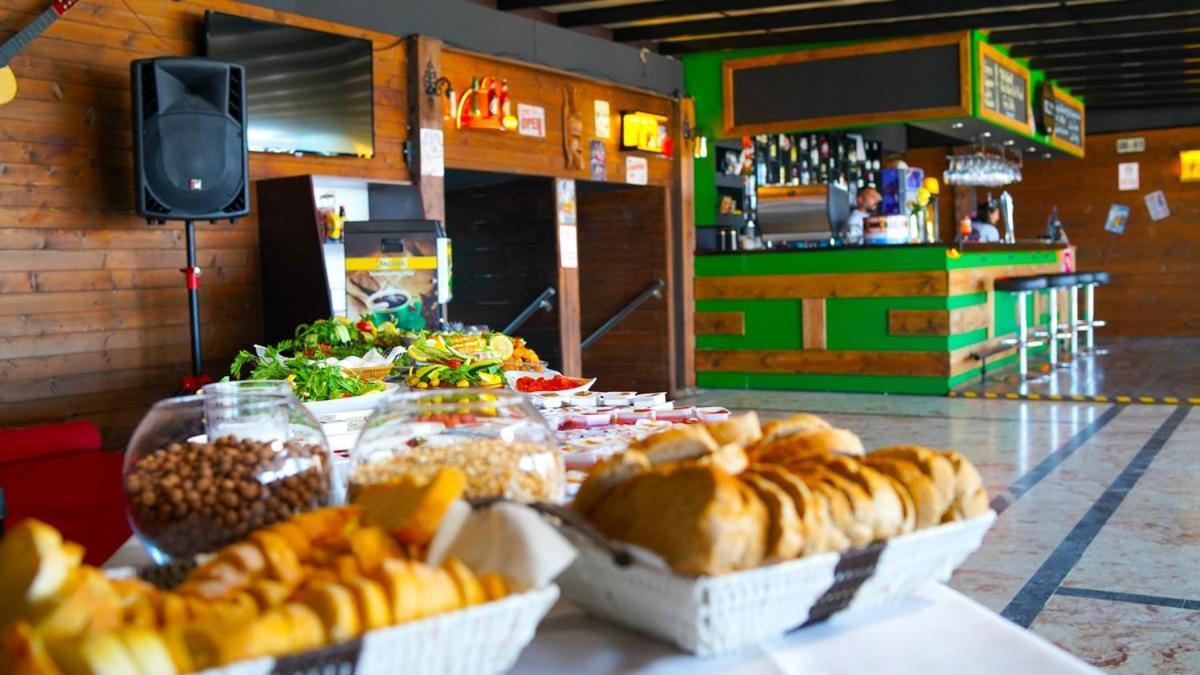 Aquila Beach Hotel フェティエ エクステリア 写真